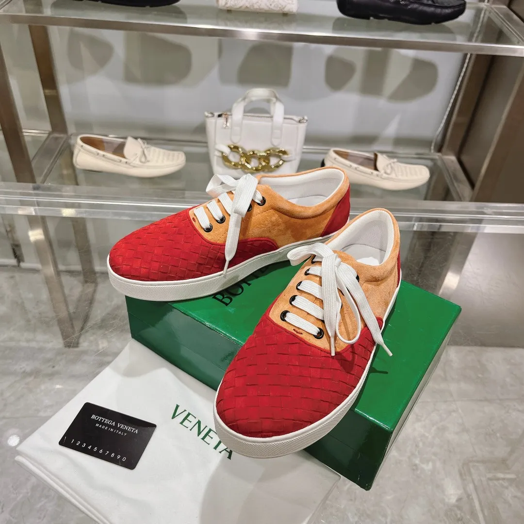[BV] Top P: 740💰Size for couples: 35-44 (Female 40, Male 38 45, custom-made and non-returnable) Bottega Veneta classic woven strap casual shoes are made of imported high-quality materials, [Rose][Rose]! Purely hand-woven and operated, the original board is reproduced one-to-one! quality assurance!